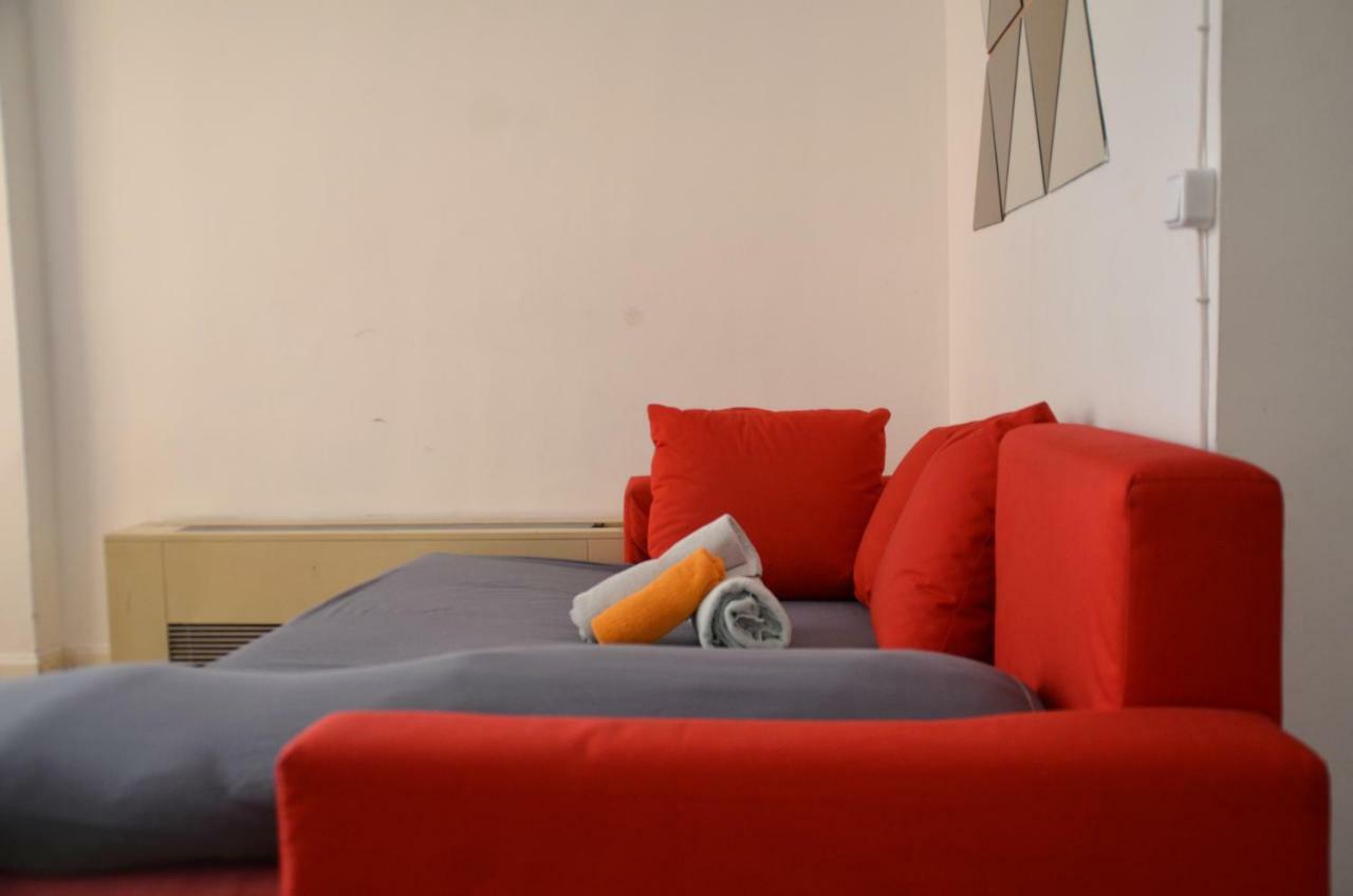 Apartamento San Bernardo Madrid Luaran gambar