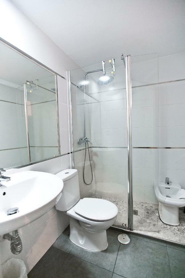 Apartamento San Bernardo Madrid Luaran gambar
